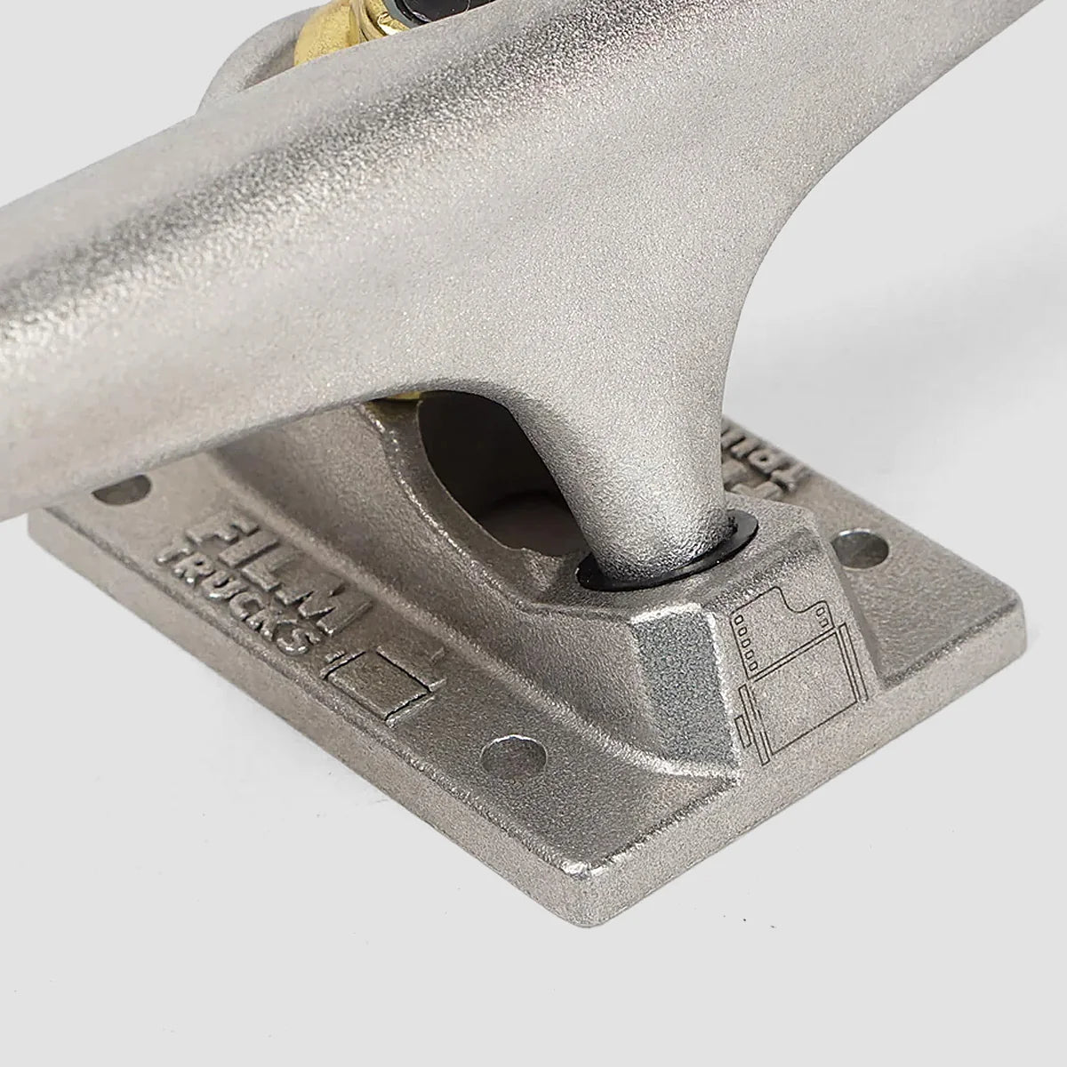 Film 5.0 Skateboard Trucks pair
