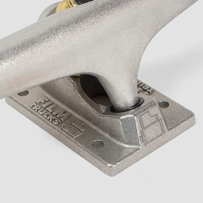 Film 5.0 Skateboard Trucks pair