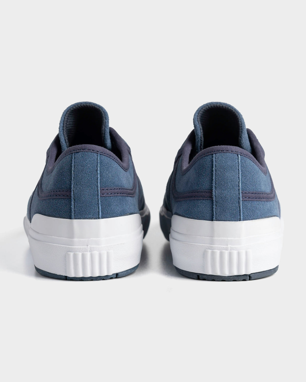 LAKAI CONRAD ELITE SKATE SHOES NAVY WHITE